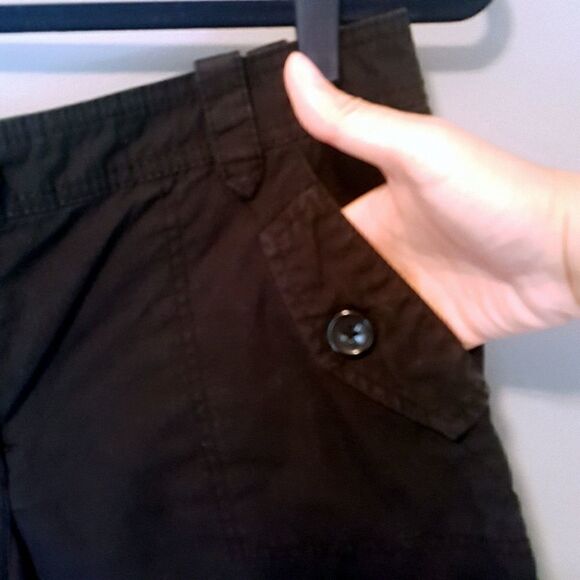 H&M Cuffed Black Shorts with Pockets sz 10 - Picture 5 of 8